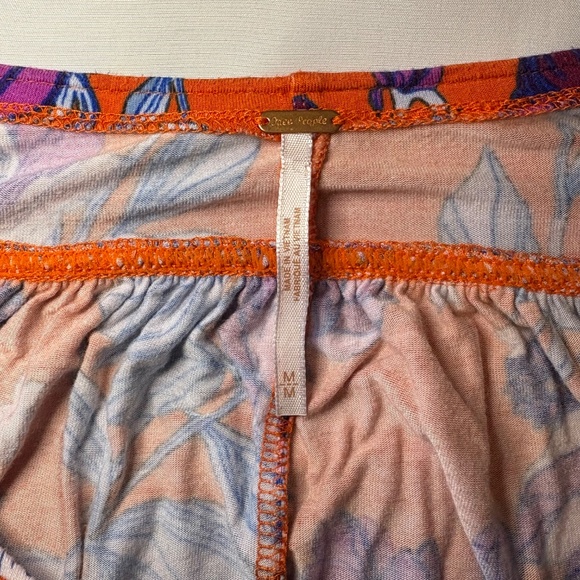 Free People Keepin On Tee - Size M‎ - Picture 8 of 11